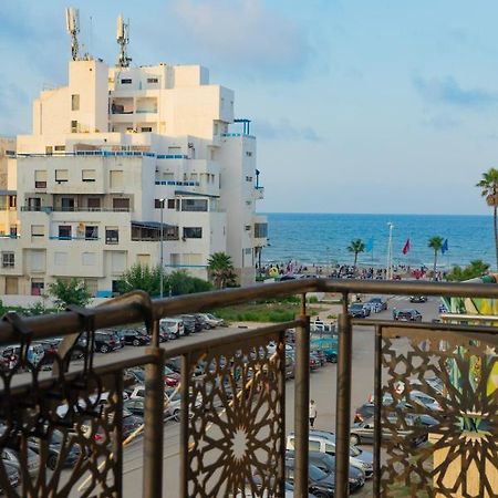 Enjoy Your Vacation Here, 1 Min To The Beach, Only For Families !! Martil Bagian luar foto