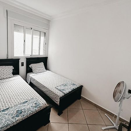 Enjoy Your Vacation Here, 1 Min To The Beach, Only For Families !! Martil Bagian luar foto