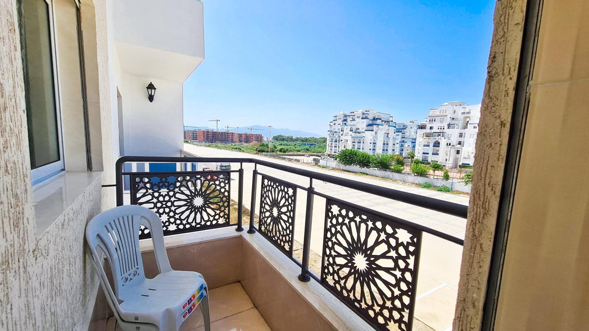Enjoy Your Vacation Here, 1 Min To The Beach, Only For Families !! Martil Ruang foto