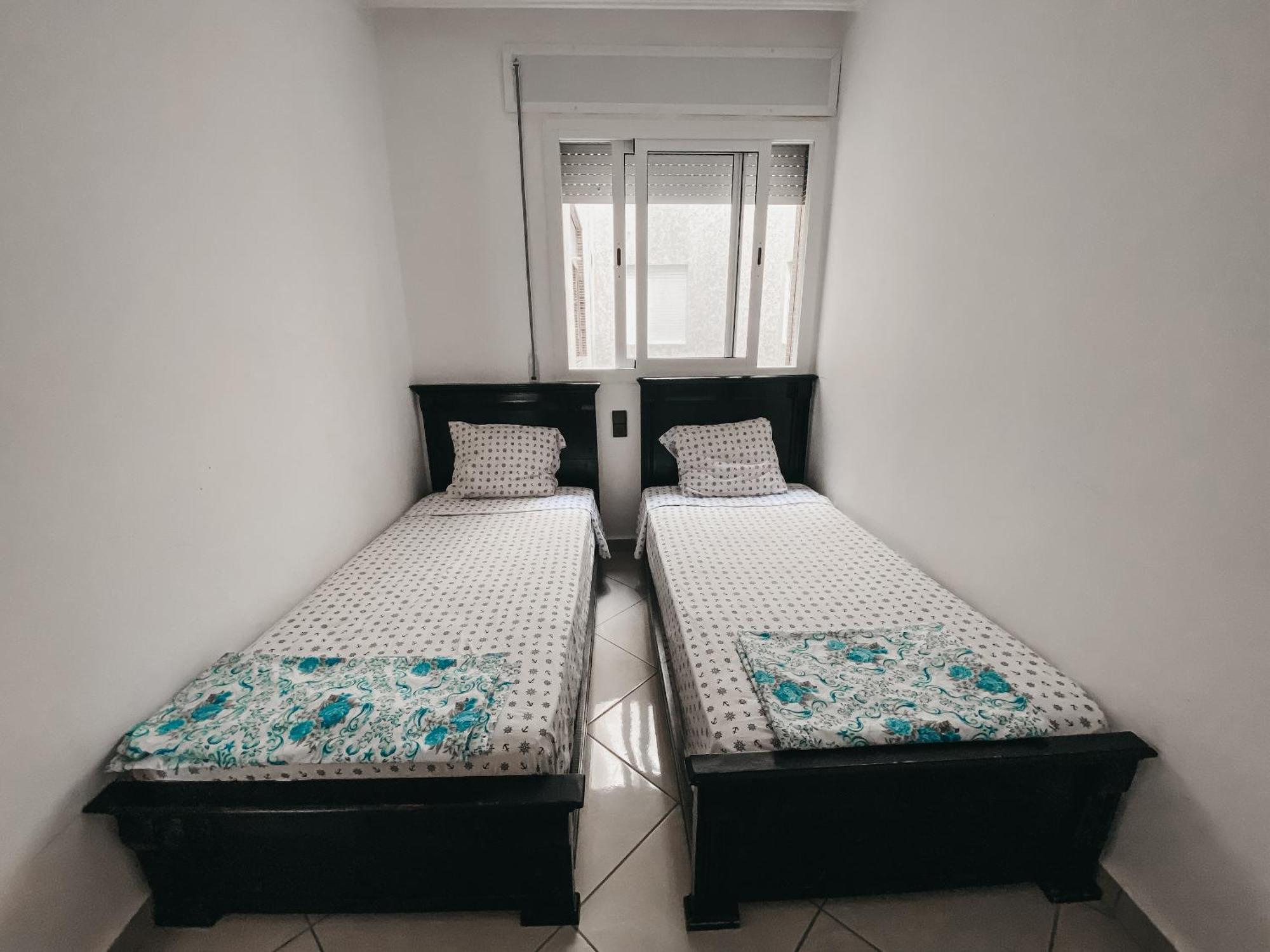 Enjoy Your Vacation Here, 1 Min To The Beach, Only For Families !! Martil Bagian luar foto