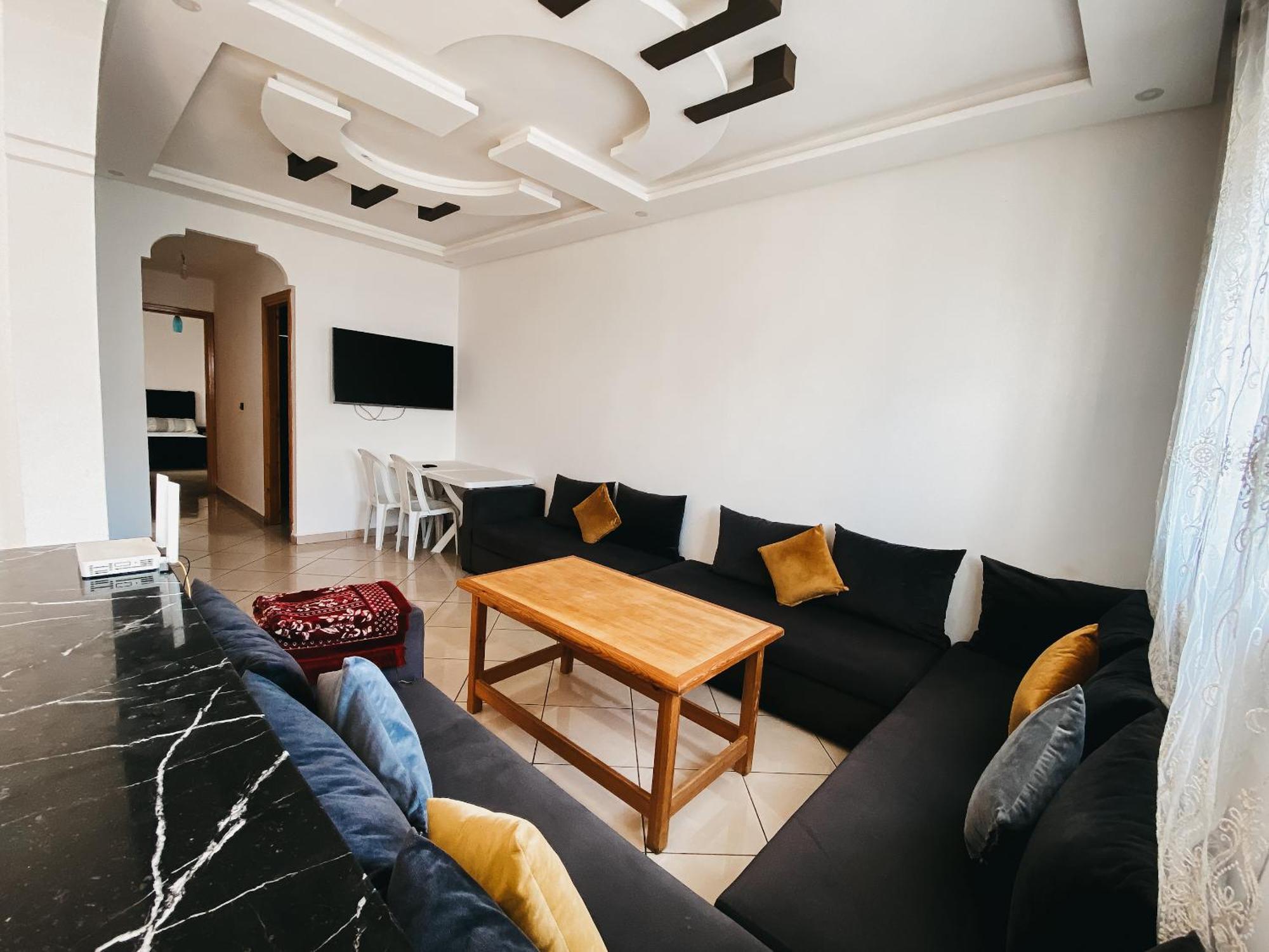 Enjoy Your Vacation Here, 1 Min To The Beach, Only For Families !! Martil Bagian luar foto
